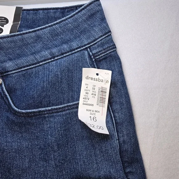 CB Women's Blue Denim Jeans The Secret Agent Collection, Capri Size 16 - Picture 5 of 7